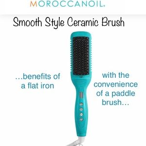 Moroccanoil Smooth Style Ceramic Heated Brush